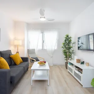  Apartment Home2book Stylish Spanien